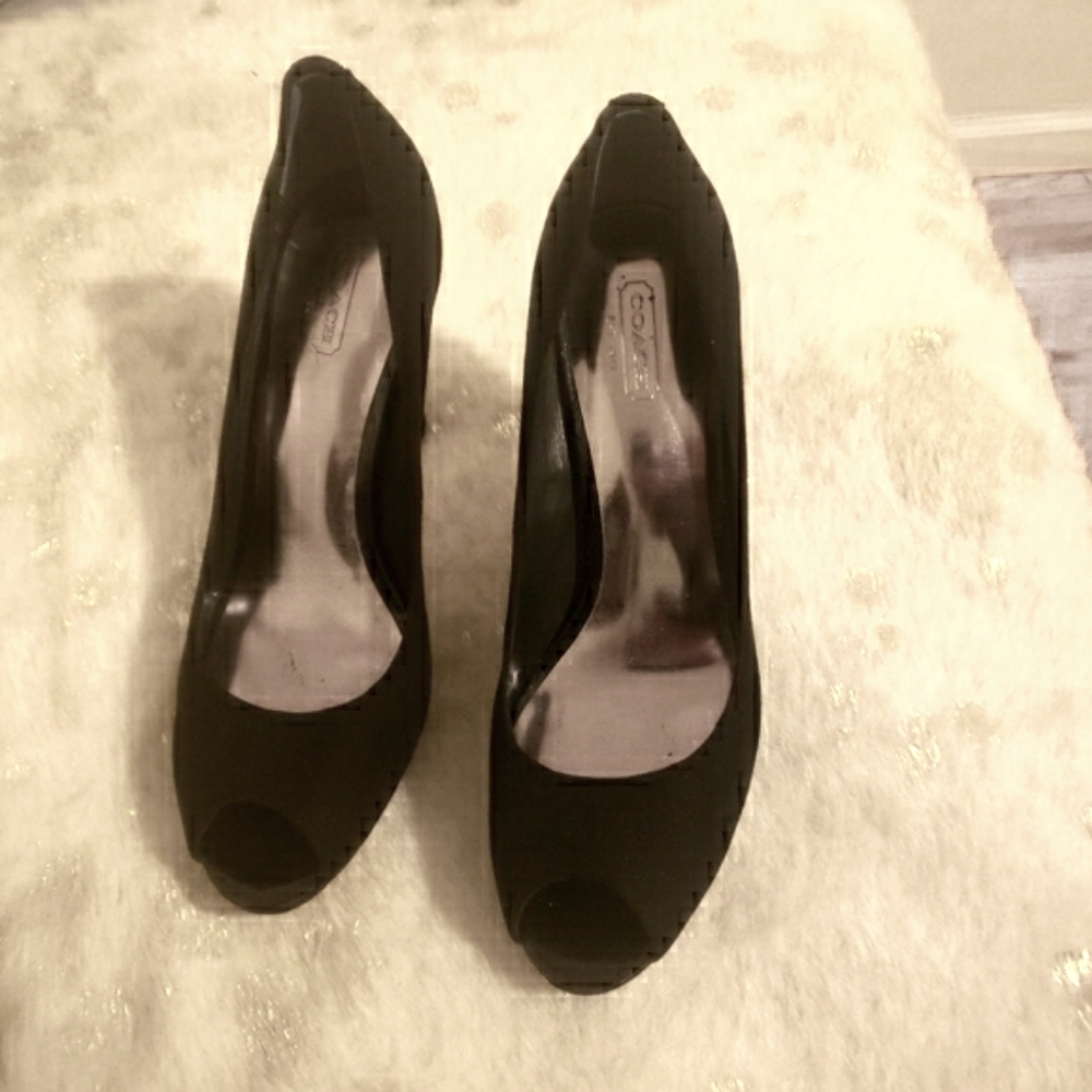 COACH Selma Suede Pumps